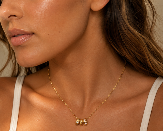 Tre Rosa Charm Spacer Necklace