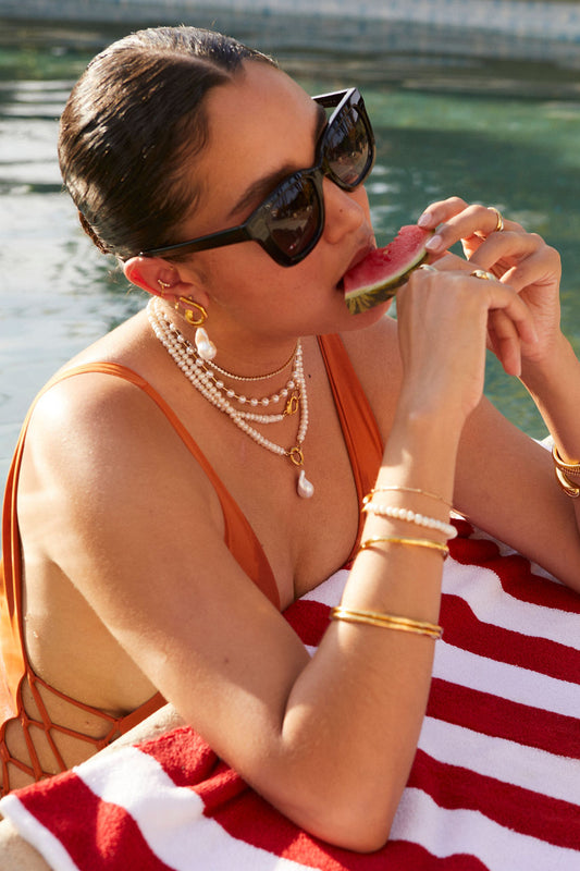 Charm Keeper Button Pearl Necklace