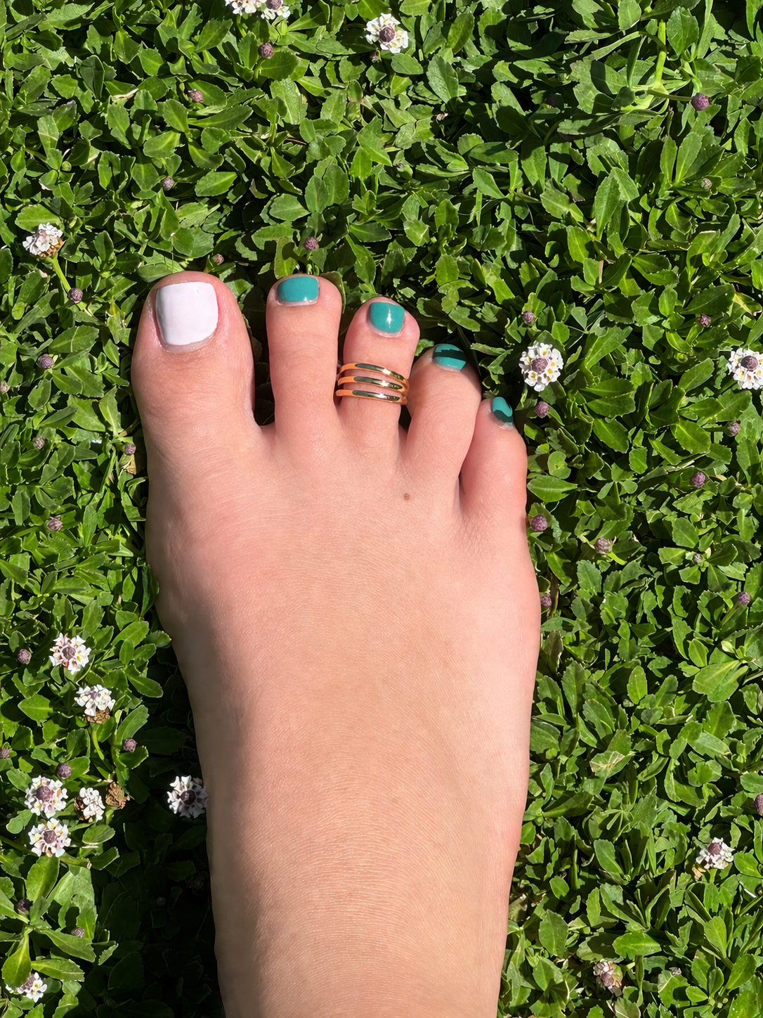 Sylvie Triple Band Gold Toe Ring